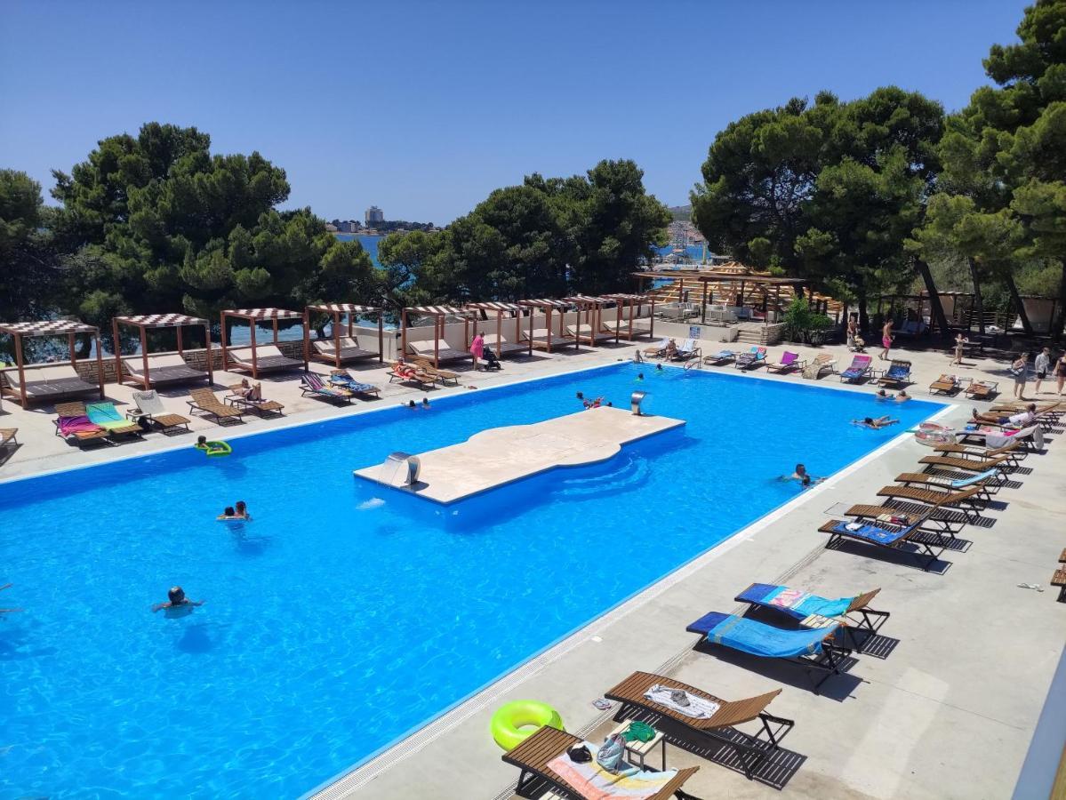 K9 Mobile Home Camp Imperial Vodice Exterior photo